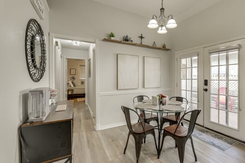 Home Near Kalahari & Dell Diamond in Round Rock! House in Round Rock