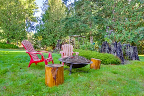 Near Olympic NP & Beaches! Nature Lover’s Retreat Apartment in Washington