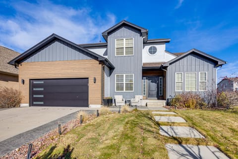 4,500-Sq-Ft Retreat w/ Hot Tub in Colorado Springs House in Black Forest