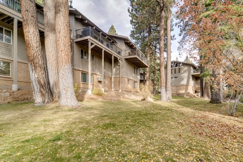 3 Mi to Slopes! Family Tahoe North Shore Getaway Apartment in Incline Village