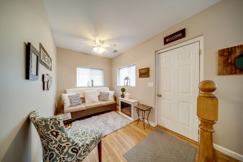 Lake Erie Escape 1/2 Mi to Water: Families Welcome House in Geneva-on-the-Lake