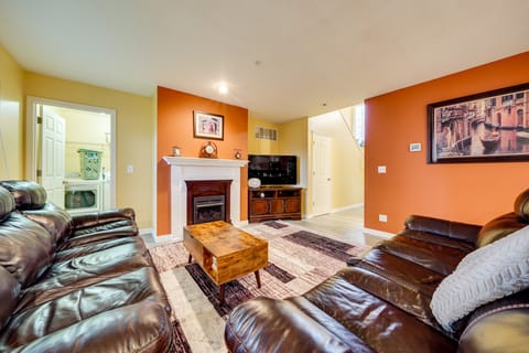 Pet-Friendly SeaTac Retreat 6 Mi to Puget Sound! House in SeaTac