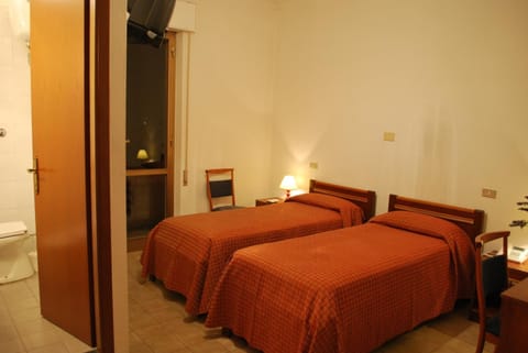 In-room safe, desk, free WiFi, bed sheets