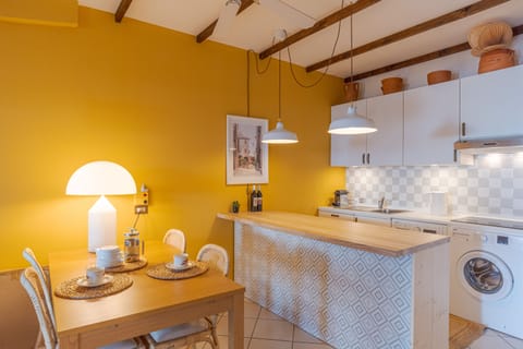 Family Apartment, 2 Bedrooms (Brentano Giardino) | Private kitchen | Fridge, microwave, stovetop, dishwasher