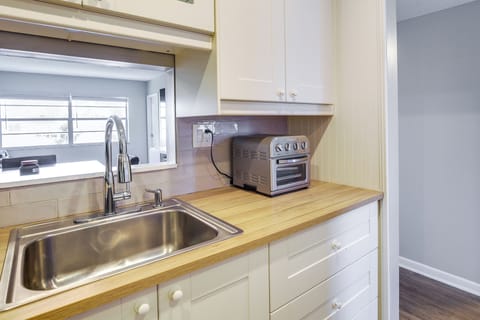 Apartment (1 Bedroom) | Interior