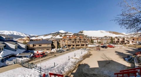 Your beautiful holiday rental is great in any season.