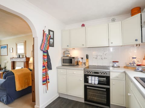 Fridge, dishwasher, electric kettle, toaster