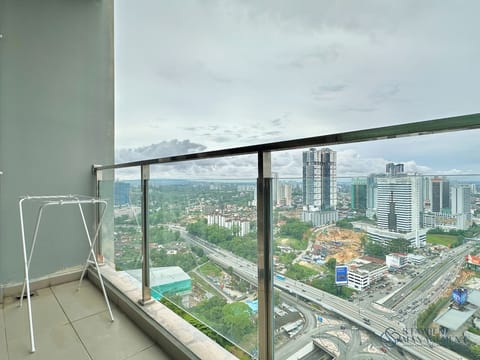 Design Apartment, 3 Bedrooms, Balcony | Balcony