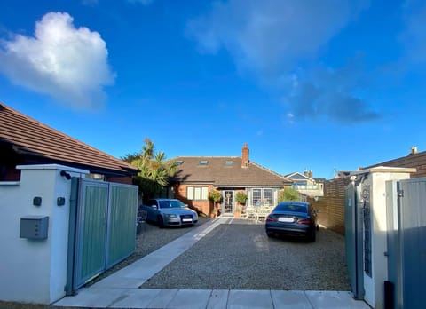 Beautiful detached home, in gated private lane with plenty of parking