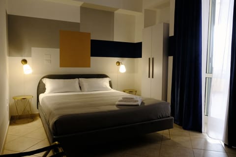 Comfort Double Room, Courtyard View | Premium bedding, down comforters, minibar, desk