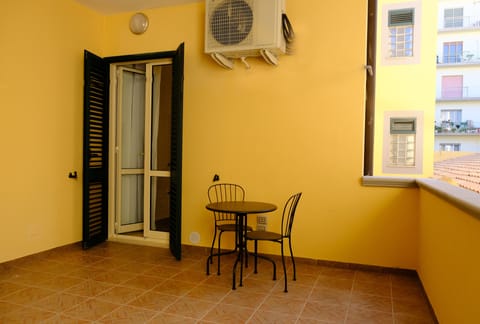 Comfort Double Room, Courtyard View | Terrace/patio