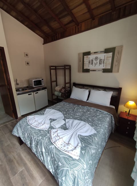 Traditional Chalet | Iron/ironing board, free WiFi