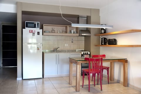 Studio | Private kitchen | Fridge, microwave, stovetop, coffee/tea maker