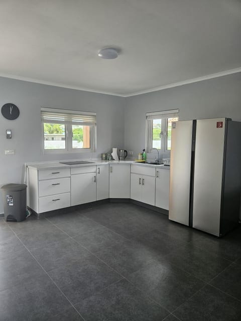 Royal Apartment, 2 Bedrooms, Accessible, Sea View | Private kitchen | Full-size fridge, microwave, oven, stovetop