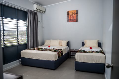 Family Deluxe Room | Desk, laptop workspace, iron/ironing board, free WiFi