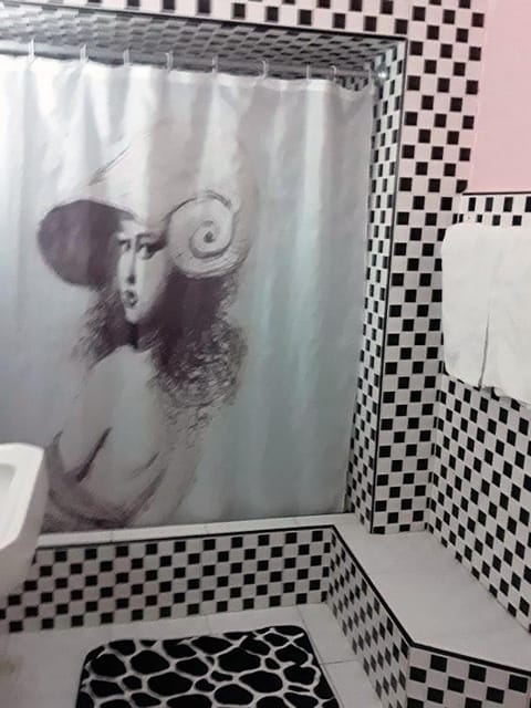 Family Quadruple Room | Bathroom | Shower, rainfall showerhead, hair dryer, towels