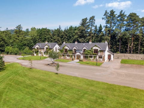 Exterior | Family Lodge No.5 - Atholl Palace Holidays, Pitlochry