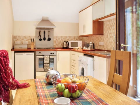 Kitchen | Family Lodge No.1 - Atholl Palace Holidays, Pitlochry