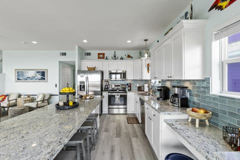 Spacious, fully stocked kitchen for feeding your crew.