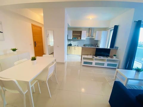 Apartment | Private kitchen | Fridge, cookware/dishes/utensils