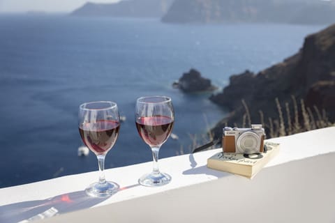 Deluxe Room, 1 Queen Bed, Ocean View | Interior