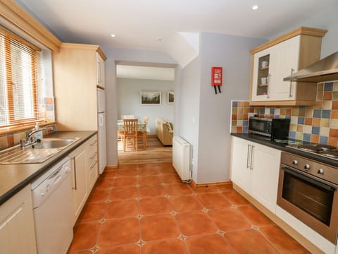 Fridge, dishwasher, electric kettle, toaster