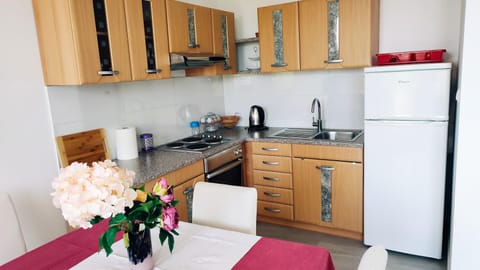 Apartment | Private kitchen