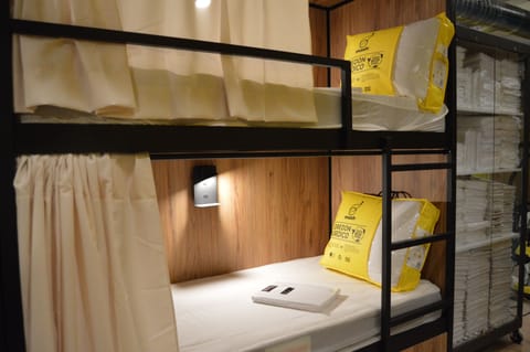 Comfort Shared Dormitory, Women only | Soundproofing, free WiFi, bed sheets