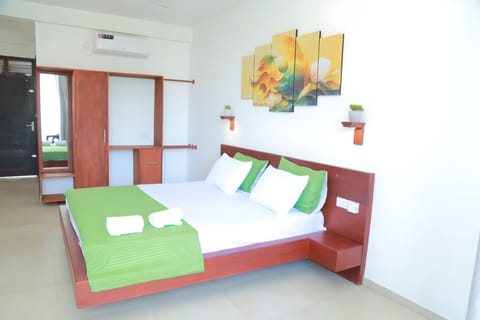 Deluxe Double Room | Desk, soundproofing, free WiFi
