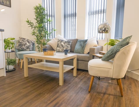 95789687-2f82-4045-b74d-c913e09983ef