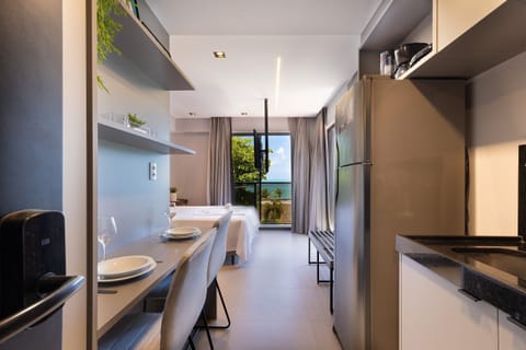 Premium Apartment | Private kitchen | Fridge, microwave