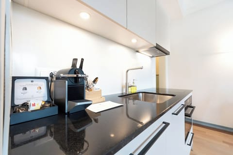 Comfort Double Room | Private kitchen | Fridge, microwave, espresso maker, coffee/tea maker