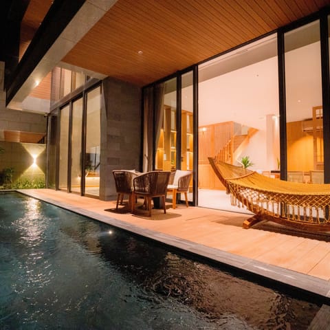 Signature Villa | Private pool