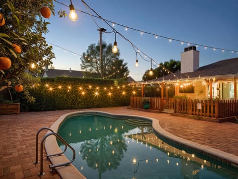 Enjoy some citrus fruit by the pool while its ripe