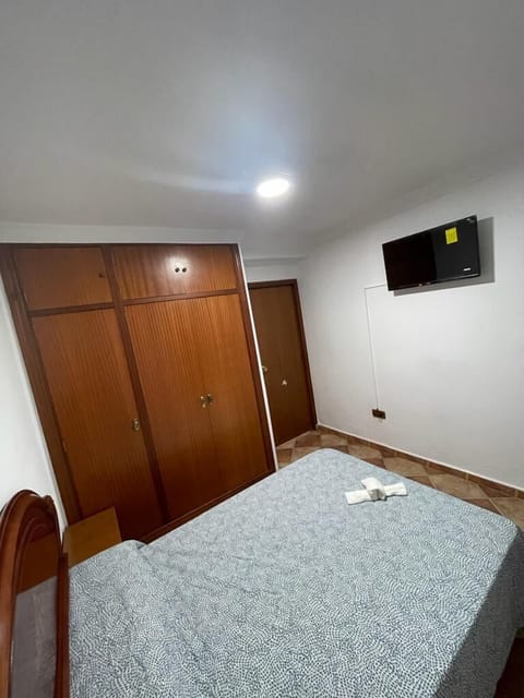 Basic Double Room | Free WiFi, bed sheets