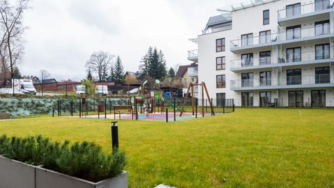 Children's play area - outdoor