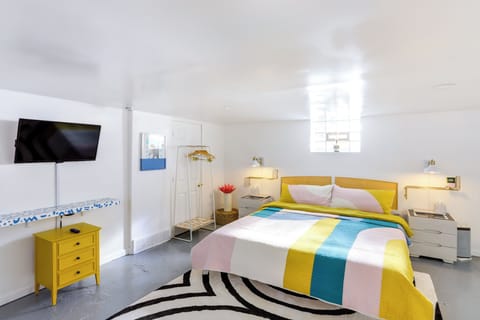 Apartment (0 Bedroom) | Interior