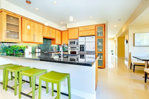 Well Equipped Kitchen.