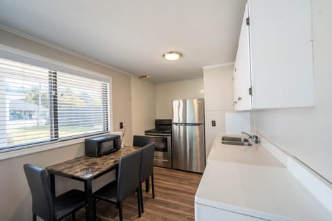 Brisson's 2 Bedroom Suite Double | Private kitchen | Microwave