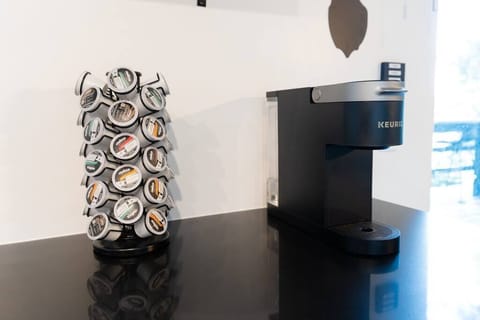 8c6ef936-40ae-45f3-a5d9-6b44905295f0