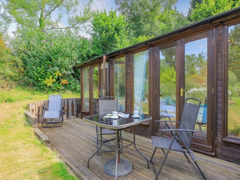 Sitting-out-area | Flaxpool Well Garden Room, Crowcombe, near Taunton