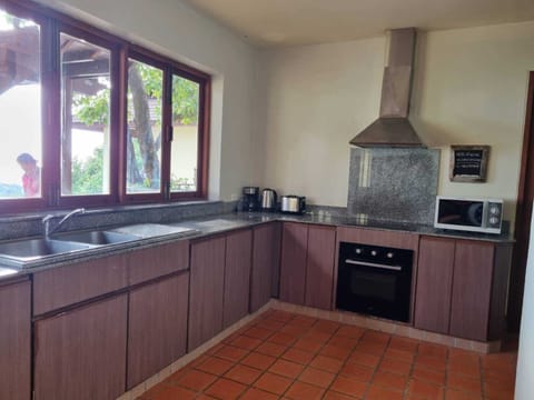 Compleet ingerichte keuken