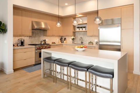 Townhome, 3 Bedrooms | Private kitchen | Coffee/tea maker