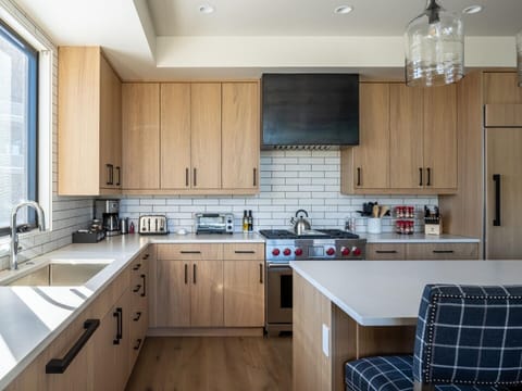 Indoors, Kitchen, Sink, Sink Faucet, Furniture