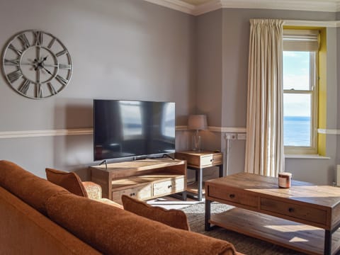 Living room | South Beach View, Tenby