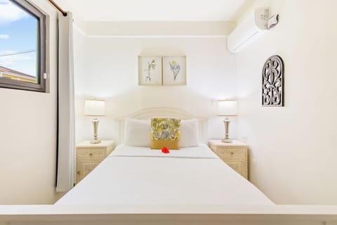 Apartment, 2 Bedrooms, Kitchen, Sea Facing | Premium bedding, in-room safe, individually decorated