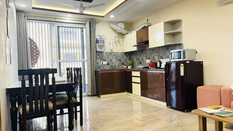 Standard Two-Bedroom Apartment | Private kitchen | Electric kettle