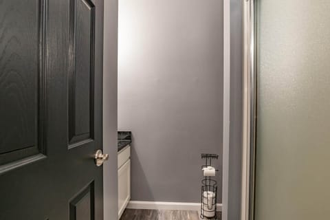 1450 N Willis Dr Unit 6-large-021-019-DSC4156-1499x1000-72dpi