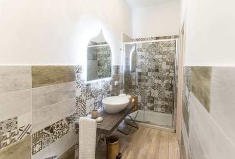 Standard Room | Bathroom | Free toiletries, hair dryer, bidet, soap