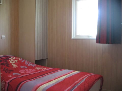 Meriva - Mobil home 3 personnes (06)